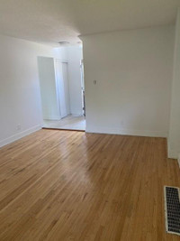 ASK US ABOUT OUR FREE MEMBERPERKS PROGRAM FOR RESIDENTS. Fully renovated spacious 2 & 3 bedroom town... (image 1)