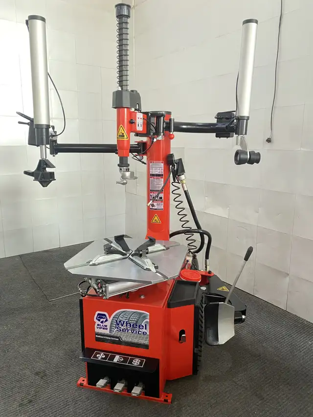 NEW TIRE CHANGER & BALANCERS BEAD BLASTER DUAL ARM MANY MODELS in Other in Saskatoon - Image 6
