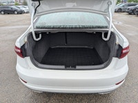 This pre-owned 2020 Volkswagen Jetta Execline offers refined styling, advanced technology, and impre... (image 5)