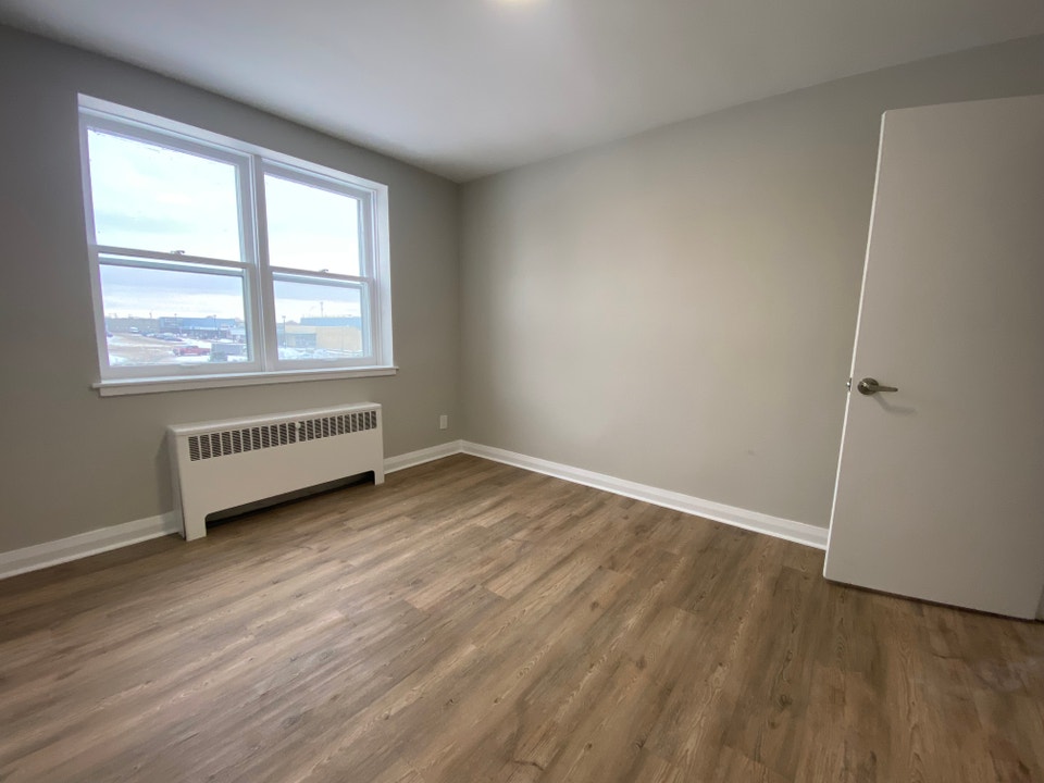 50 Central Avenue West - Apartment for Rent in Brockville! 5