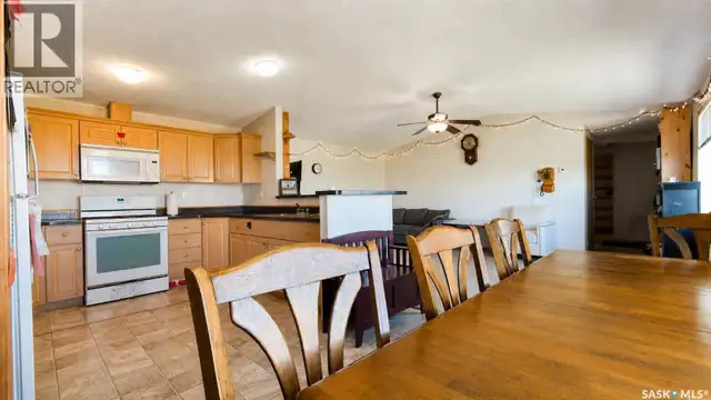 RM of Sarnia Acreage Farmland Sarnia Rm No. 221, Saskatchewan in Houses for Sale in Moose Jaw - Image 11
