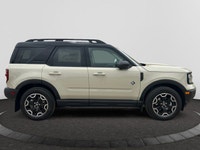 Check out this vehicle's pictures, features, options and specs, and let us know if you have any ques... (image 5)