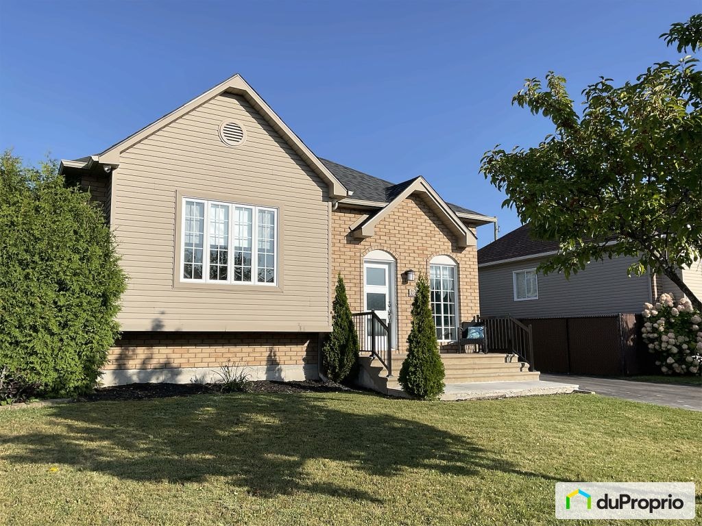 $575,000 - Bungalow for sale in St-Jérôme (St-Antoine) — photo 3