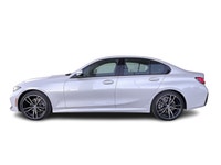 Engine: 4 Cylinder Engine 2.0L L/100Km City: 9.8 L/100Km Hwy: 7.0 Safety Equipment Electronic Stabil... (image 4)