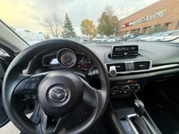 This 2015 Mazda MAZDA3 Hatchback is a stylish and practical choice! With its sleek grey exterior and... (image 7)