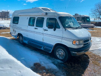 1996 Dodge Roadtrek RV