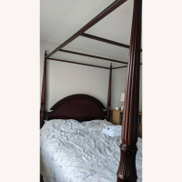 Bombay Company Bedroom Furniturequeen bed, dressers & chest