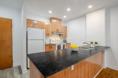 3.5,1,chambre,for,to,rent,à,louer,west island,ouest,ile, View more