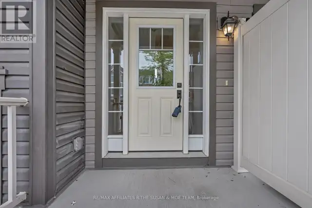 503 COLDWATER CRESCENT Ottawa, Ontario63007360814083121