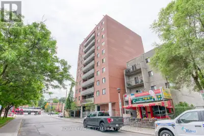 904 - 154 NELSON STREET Ottawa, Ontario