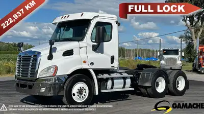 Heavy truck / Camion lourd - # STOCK: C-36861 2016 FREIGHTLINER CASCADIA CA113DC CAMION DE VILLE 201...