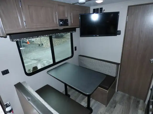 2019 KEYSTONE RV HIDEOUT 19LHSWE (FINANCING AVAILABLE) in Travel Trailers & Campers in Kelowna - Image 9