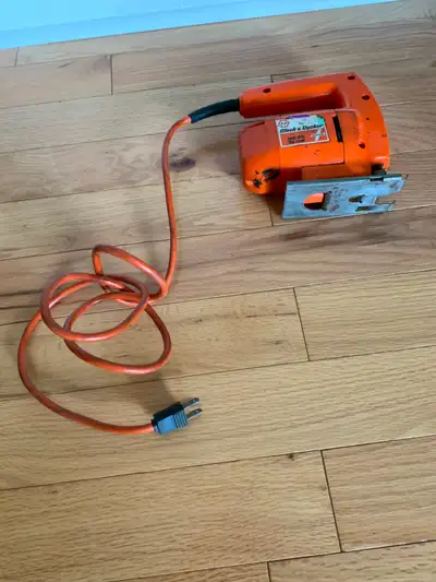 Drill and jigsaw and work light $20 each, View more