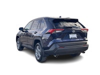 2022 TOYOTA RAV4 XLE AWD This Rav4 is Carfax Verified with No Accidents or Claims, and features Heat... (image 7)