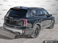 This Kia Telluride delivers a Regular Unleaded V-6 3.8 L/231 engine powering this Automatic transmis... (image 5)
