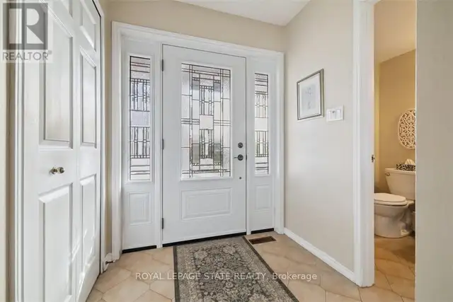 10 FINCH PLACE Hamilton (Bruleville), Ontario in Houses for Sale in Hamilton - Image 5