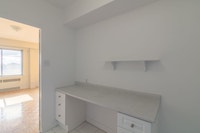 Akelius two bedroom apartment for rent. Located near Docteur Penfield in the Downtown - Guy Concordi... (image 1)