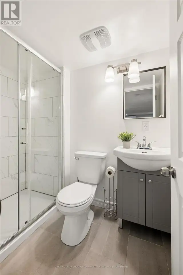 714 FREDERICK STREET Kitchener, Ontario in Houses for Sale in Kitchener / Waterloo - Image 27