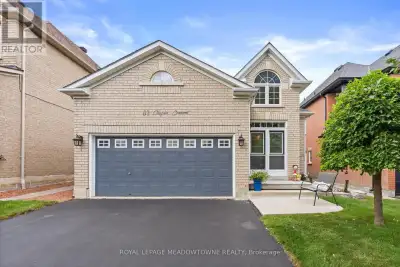 Welcome to this exceptional executive bungalow in Georgetown South, set on a quiet, tree-lined stree...