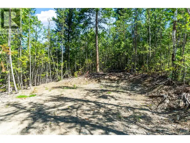 3560 Eagle Bay Road Eagle Bay, British Columbia in Land for Sale in Kamloops - Image 39