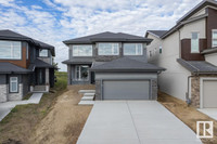 1451 HOWES CR SW Edmonton, Alberta