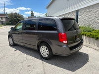 CERTIFIED!! 7 PASSENGER! 1 OWNER POLICE VAN!! SXT MODEL FULL STOW N GO!! REAR CLIMATE!! CRUISE CONTR... (image 2)