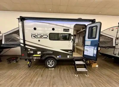 Brand new design for 2025. This lite weight, single axle hybrid is a great choice for the families t...