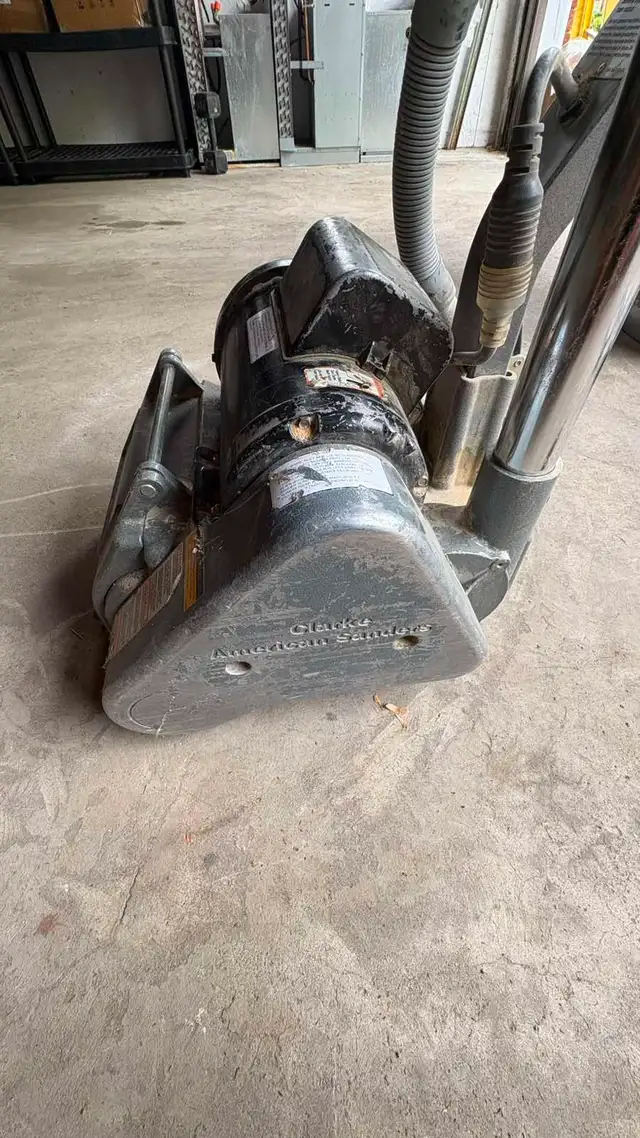 Clarke American Sanders Drum Floor Sander + Heavy Duty 20A Exten