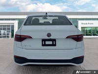 Navigating your daily commute gains confidence and comfort in this 2024 Volkswagen Jetta Comfortline... (image 3)