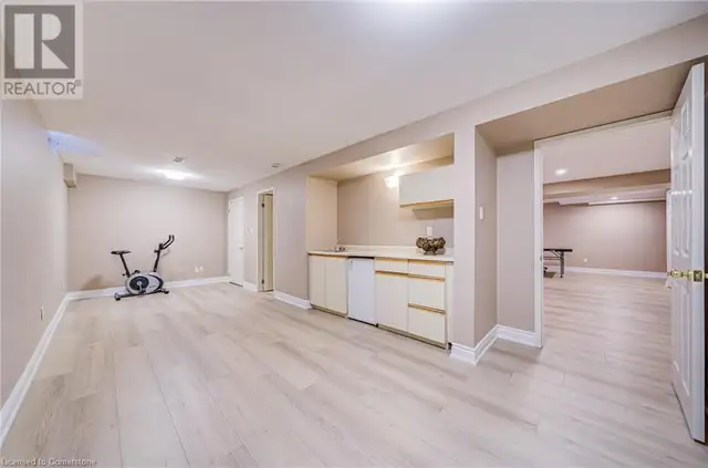 1250 OLD COLONY Road Oakville, Ontario in Houses for Sale in Oakville / Halton Region - Image 19