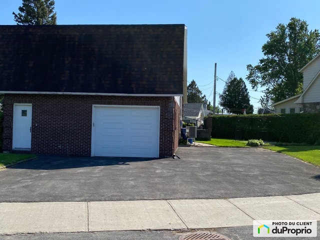 $719,000 - Split Level for sale in Longueuil (Vieux-Longueuil) — photo 2