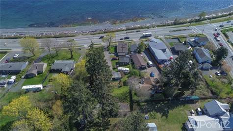 1960 Island Hwy S in Houses for Sale in Campbell River - Image 4