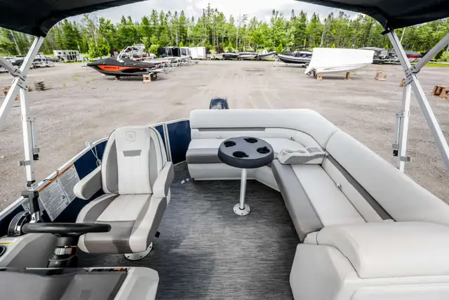 2023 Godfrey Sweetwater 2086 in Powerboats & Motorboats in Rimouski / Bas-St-Laurent - Image 22