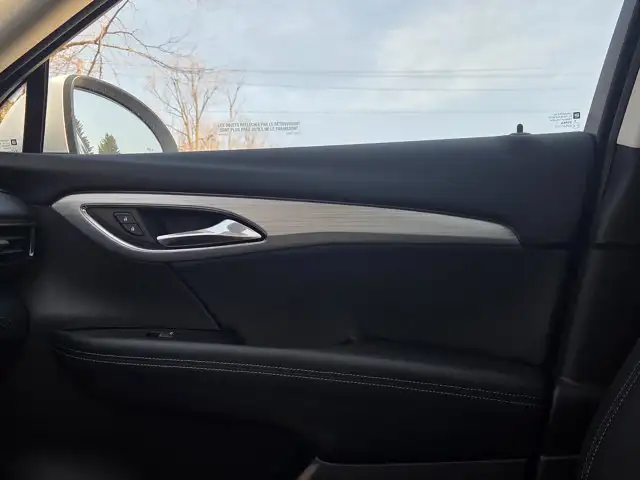 2026 Buick Envision Avenir- Bose Sound - Panoroof - Demo/Used in Cars & Trucks in Barrie - Image 41