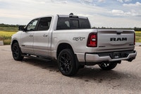 This Ram 1500 has a strong Twin Turbo Regular Unleaded I-6 3.0 L/183 engine powering this Automatic... (image 1)