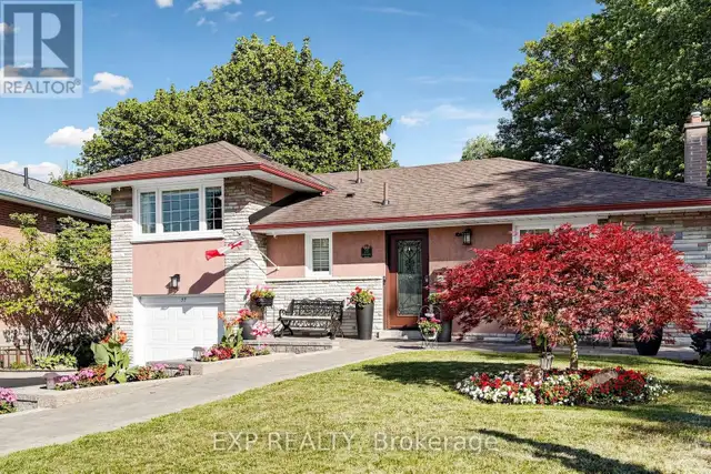 77 LETCHWORTH CRESCENT Toronto (Downsview-Roding-CFB), Ontario
