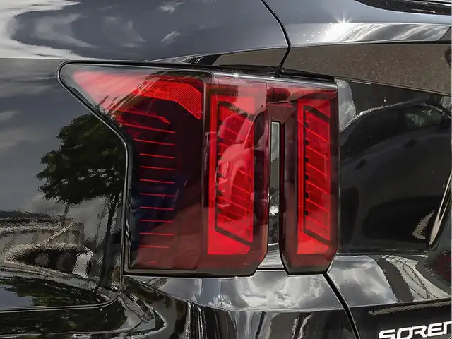 2026 Kia Sorento PHEV LX AWD in Cars & Trucks in Calgary - Image 11