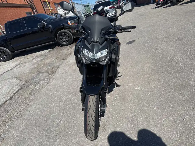 2020 Kawasaki Z900 ~ KAWASAKI Z900 ~ ABS ~ LOW KMS ~ NAKED SPORT in Street, Cruisers & Choppers in City of Toronto - Image 9