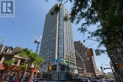 512 - 155 YORKVILLE AVENUE Toronto (Annex), Ontario