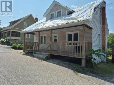 4 bedrooms, 2 bathrooms, 2 storey home. Front porch. Gas heat. Some hardwood floors. Private backyar...