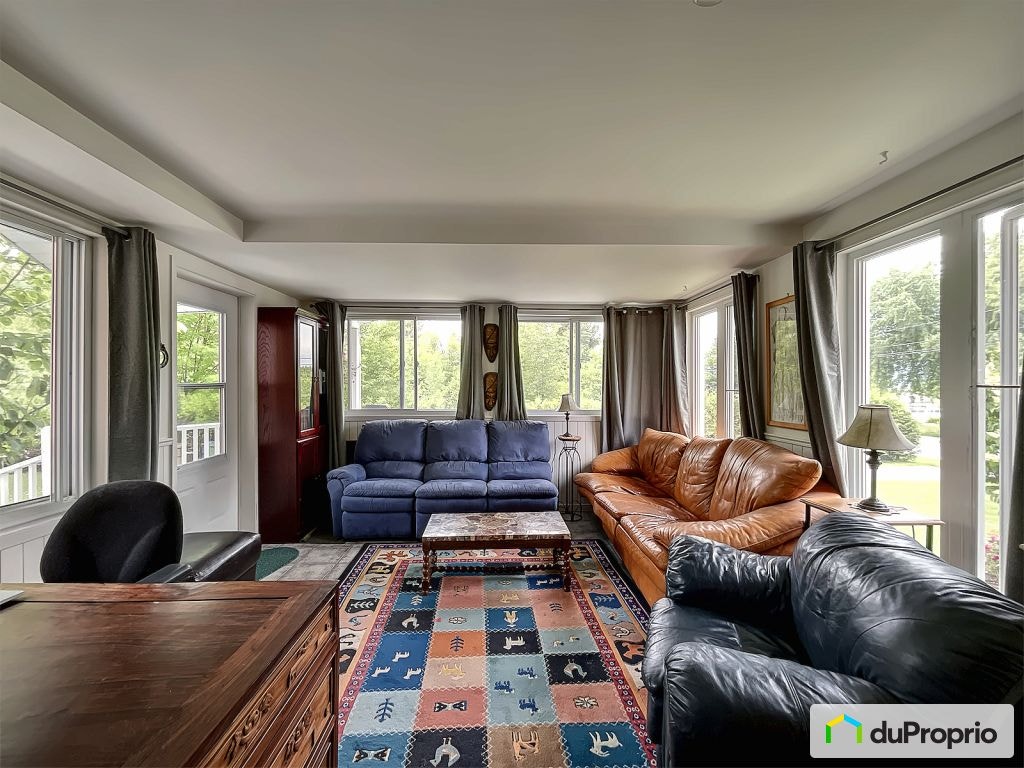 $699,000 - Triplex for sale in Magog — photo 2