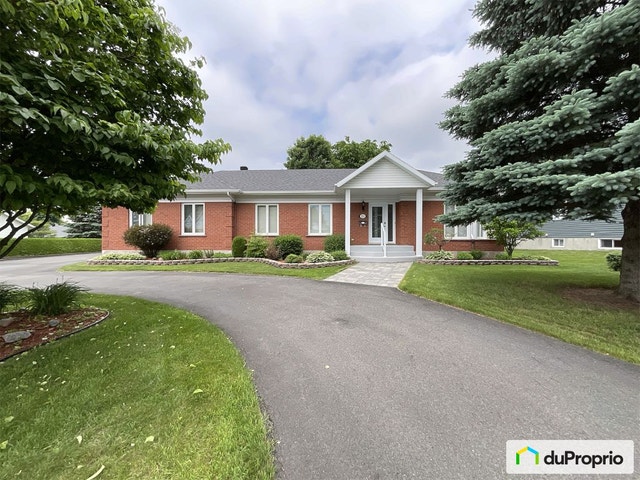 $575,000 - Bungalow for sale in Victoriaville — photo 2