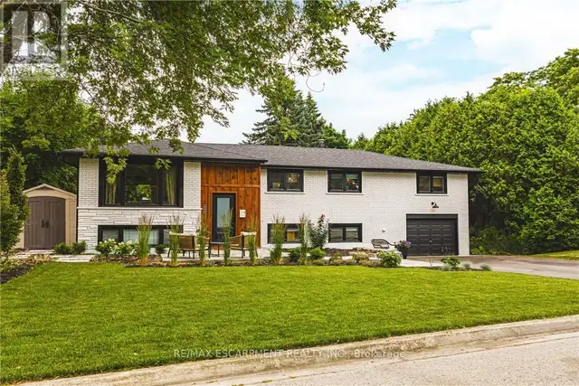 452 JOHN FREDERICK DRIVE Hamilton (Ancaster), Ontario63006664294657123