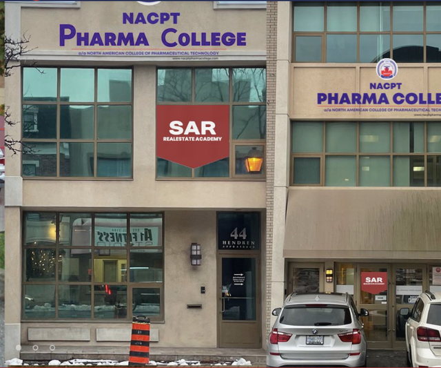Commercial Lease in Commercial & Office Space for Rent in Mississauga / Peel Region - Image 2