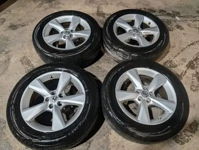 RIMS 18in original lexus wheels off of a 2013 lexus rx350 fits lots of others, venza, sienna, highla...