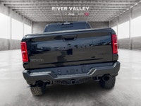 NAVIGATION, ADAPTIVE CRUISE CONTROL, HEATED FRONT SEATS, LEATHER UPHOLSTERY, REMOTE ENGINE START Loo... (image 3)