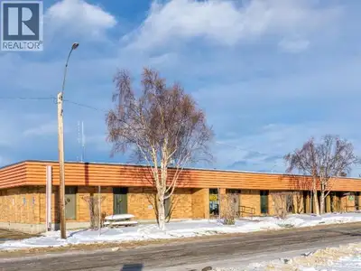 Prime 6,529 SF Commercial Space for Lease - Triple Net. Step into this single-storey commercial buil...