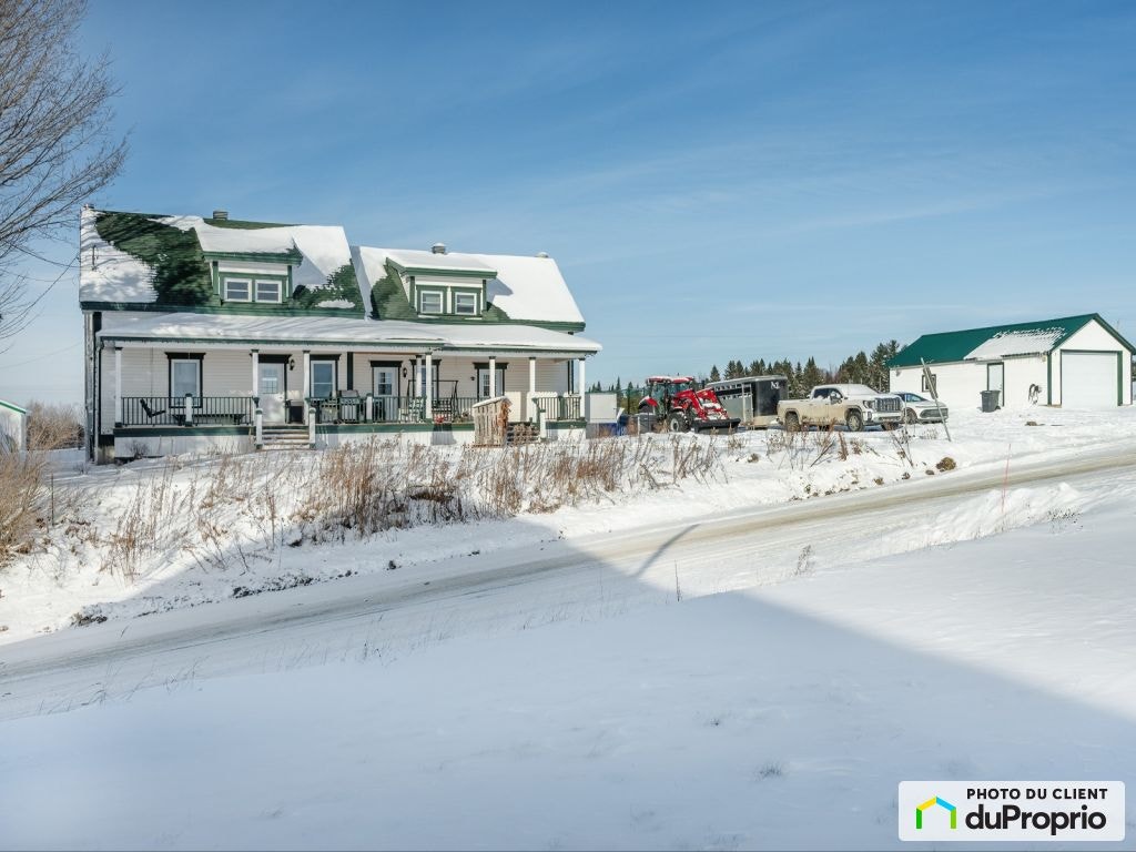 $1,499,995 - Farm for sale in Dudswell (Bishopton) — photo 1