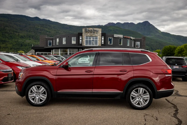 2018 VOLKSWAGEN Atlas Execline in Cars & Trucks in Kamloops - Image 6