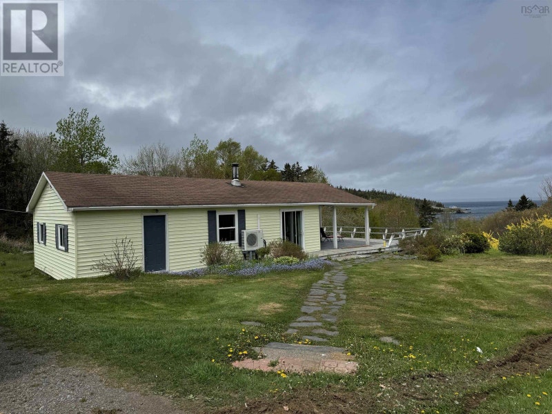 21 Beach Lane Philips Harbour, Nova Scotia Houses for Sale New